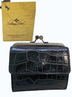 Patricia Nash Leather Distressed Astor Wallet Black NWT